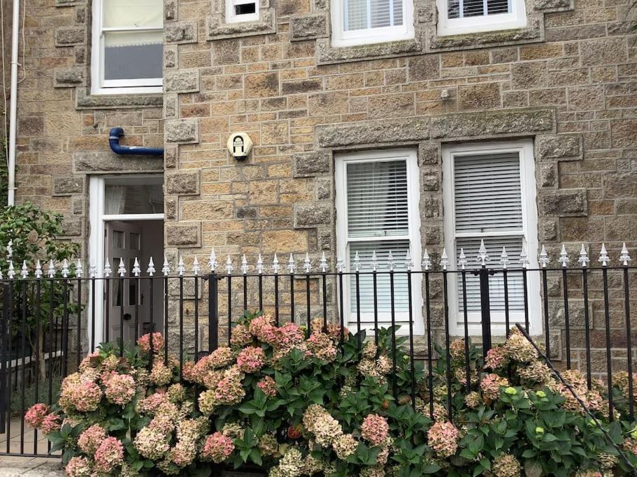 Lovely 1 Bed Flat In Victorian House 300M Seafront Penzance Exterior photo